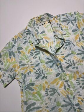 Orvis Pastel Blue Green & Yellow Cotton Cottage Core Water Color Button Up